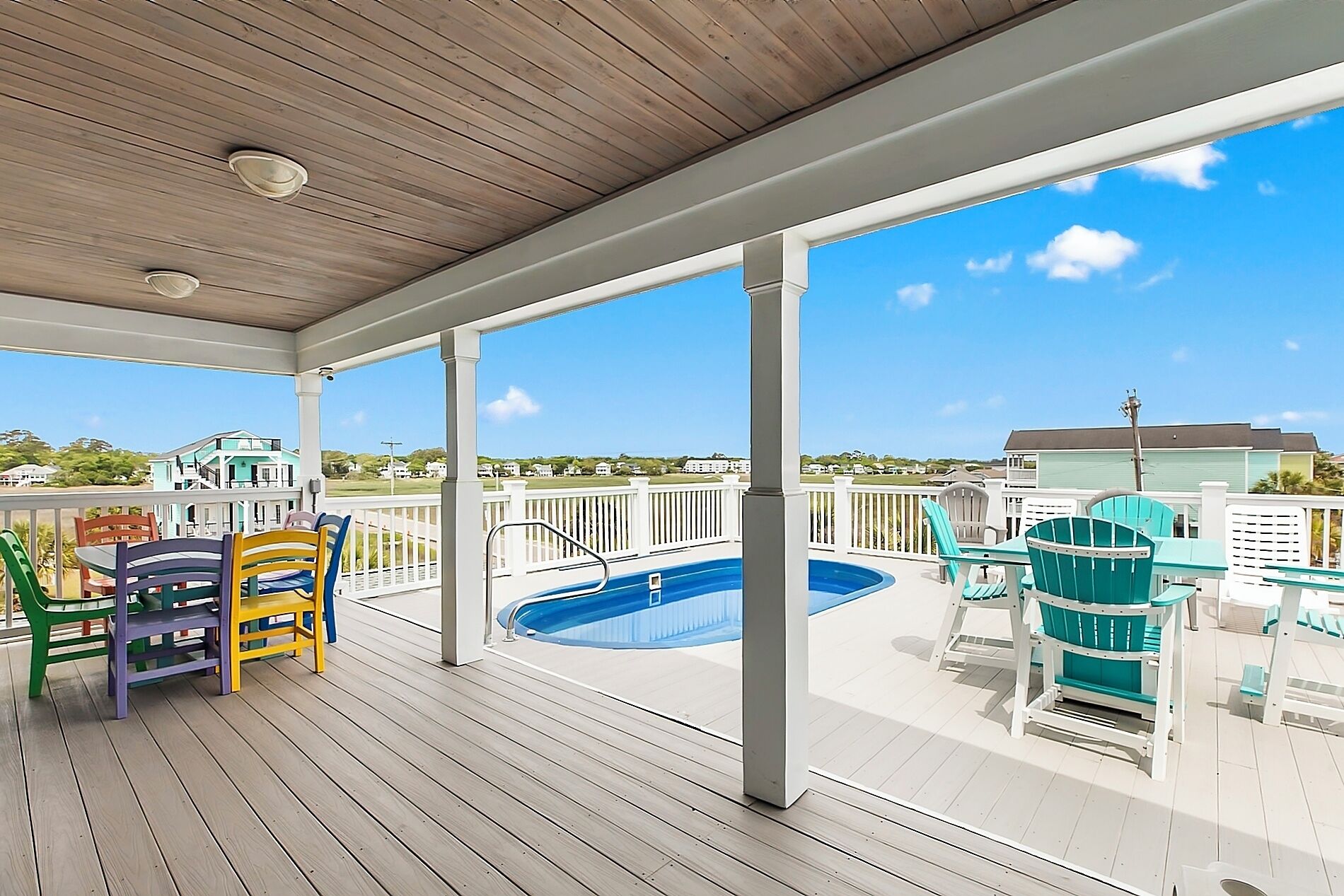 Beautiful view with tons of seating and an upstairs pool!