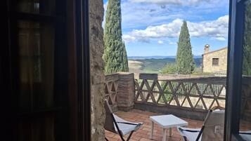Appartamento, 3 camere da letto, vista giardino | Terrazza/patio