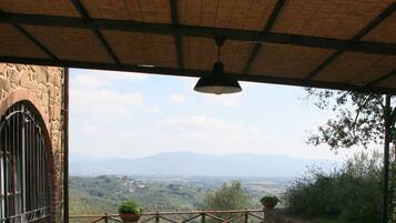 Villa, 3 camere da letto, piscina privata, vista giardino | Terrazza/patio