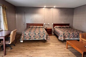 Bügeleisen/Bügelbrett, kostenloses WLAN, Bettwäsche