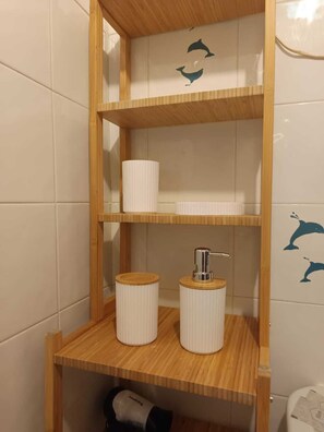 Shower, bidet - Petit Buragna (Alghero)