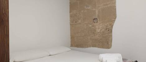 1 quarto, ferros/tábuas de passar roupa, Wi-Fi de cortesia