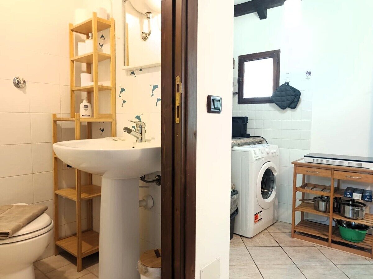 Douche, séchoir à cheveux, bidet