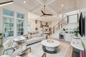 TV, offices - Stylish Laid-Back Escape: Community Pool, 6 Bikes, & Spacious 3 Story Layout (Seagrove Beach)