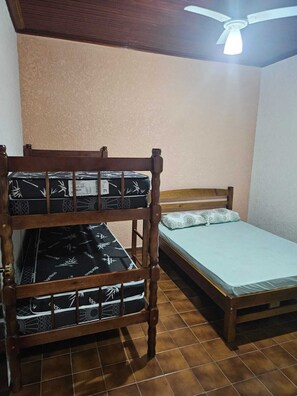 2 chambres, Wi-Fi, draps fournis