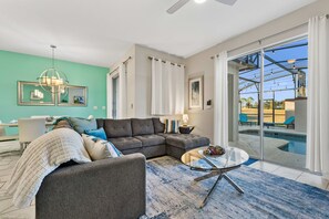 TV, fireplace, offices - Epic Level-Up Villa - Walk to Oasis Club - Mario Room  Mural Pool (Davenport)