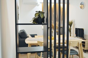 Dining - KLIA Airport Homestay 18 Horizon Suites (Sepang)