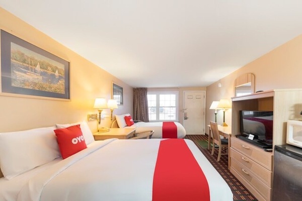 Bedroom. Interior and views may vary based on location and availability