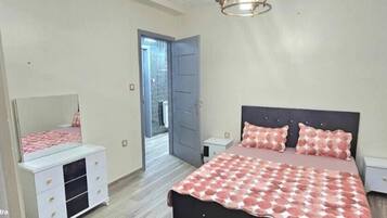 Coffres-forts dans les chambres, fer et planche Ă repasser, Wi-Fi