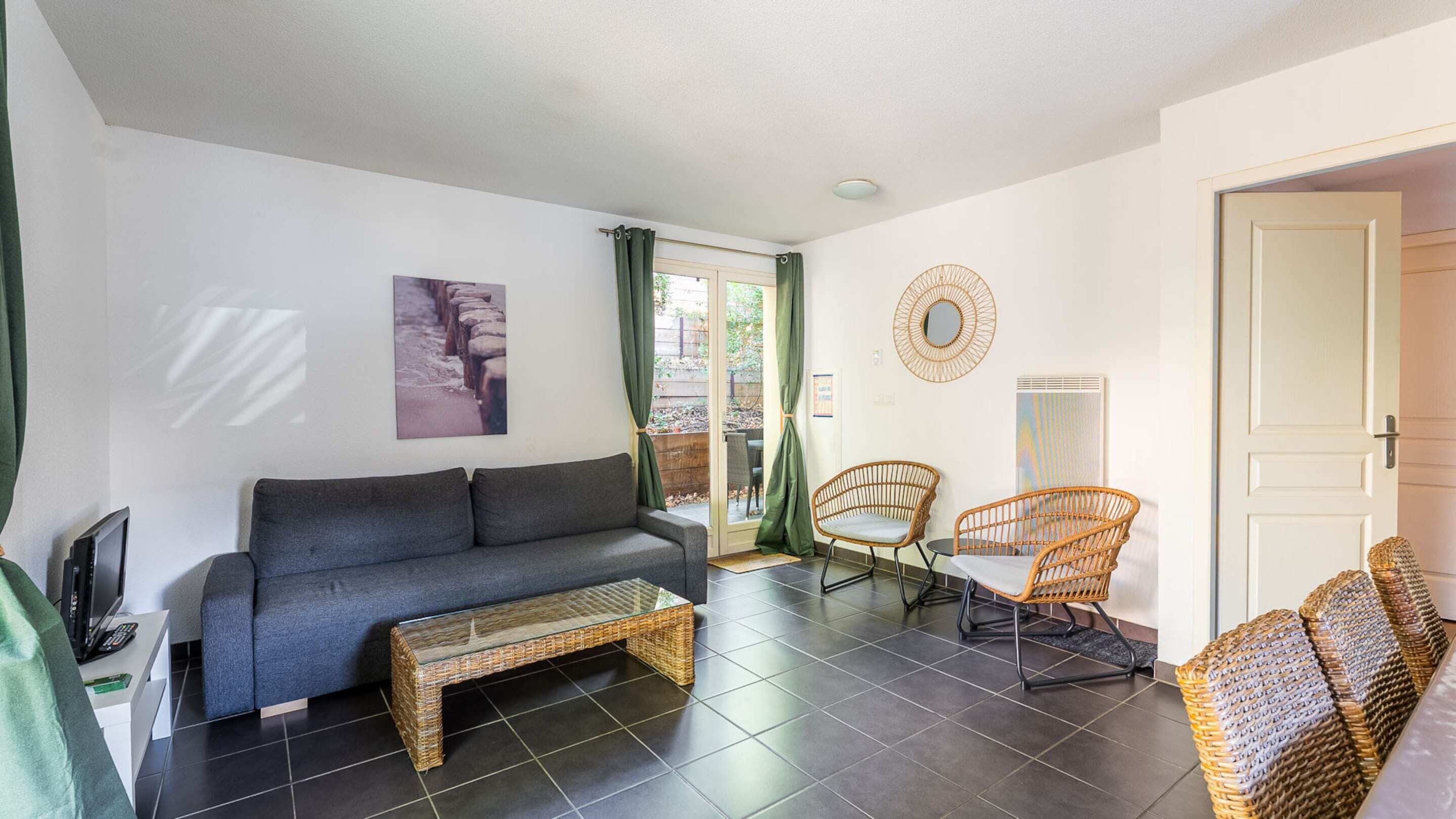 Apartment | Living area