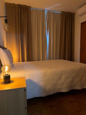 Comfort Double Room, Balcony, Partial Sea View | Free WiFi - Residencial Romeu (Quarteira)