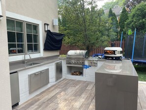 Terrace/patio - Private and Spacious 5-bedroom house.  WORLD CUP - 20min from Metlife (Tenafly)