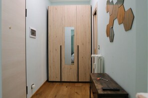 Interior - Casa Hexa – Smart studio with balcony, AC & free parking (Torino)