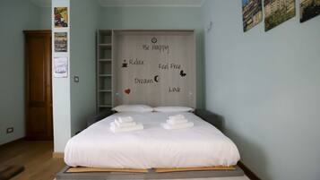 1 chambre, fer et planche à repasser, Wi-Fi gratuit