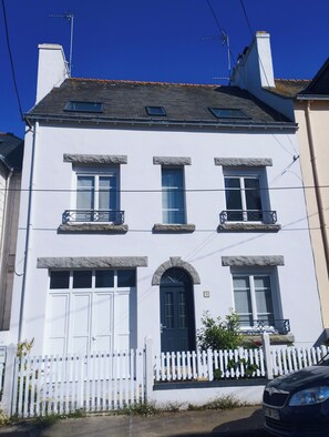 Exterior - Family home - 3-minute walk to the beach (Douarnenez)