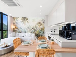 Interior - D421 - Discover this magnificent one-bedroom (Cole Bay)