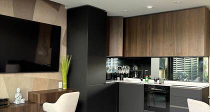 D401 Beautiful apartment with a garden lagoon view