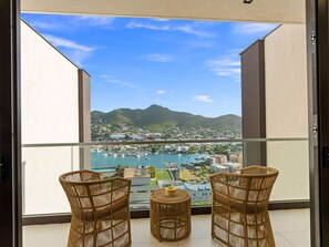 Property grounds - D442 - Apartment with balcony and lagoon view (Cole Bay)