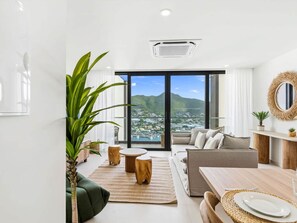 Living area - D442 - Apartment with balcony and lagoon view (Cole Bay)