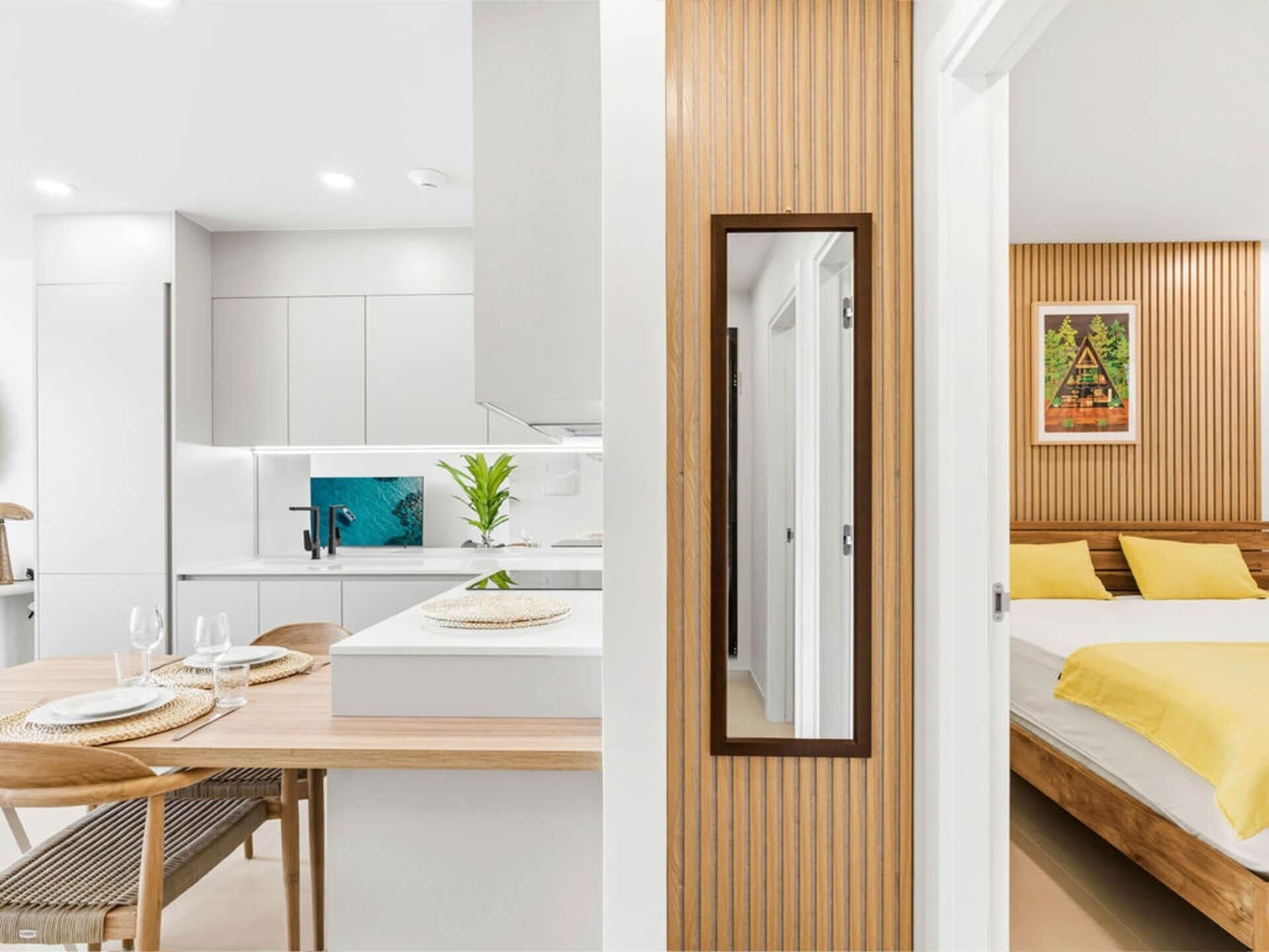 1 slaapkamer, een strijkplank/strijkijzer, wifi, beddengoed