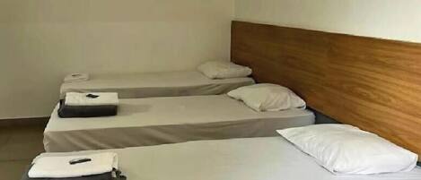 21 bedrooms, WiFi, bed sheets