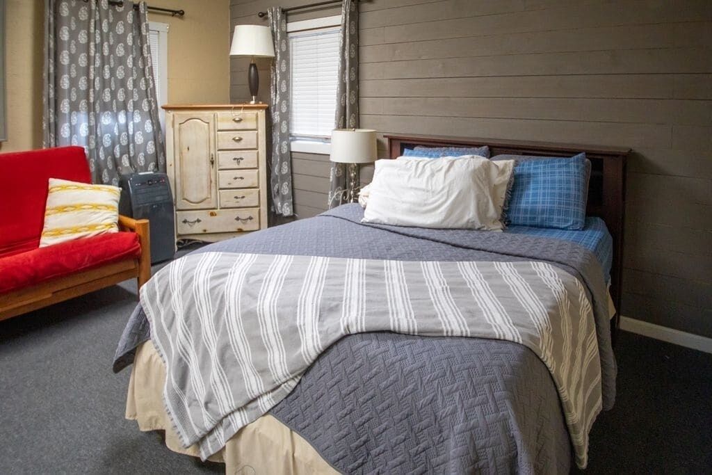 Iron/ironing board, Internet