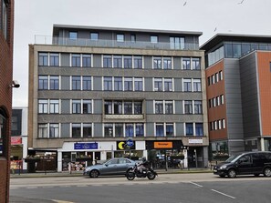 Apartment | 2 bedrooms, Internet - Beautiful Apartment In The Heart of Chelmsford (Chelmsford)