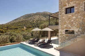 Terrace/patio - Kanelo Villa - Three Bedroom Villa, Sleeps 6 (Makryotika)