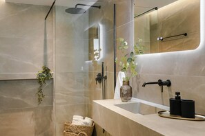Hair dryer, towels - Kanelo Villa - Three Bedroom Villa, Sleeps 6 (Makryotika)