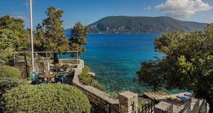 Alexander - Four Bedroom Villa, Sleeps 8