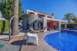 Pool - Villa Gale - Three Bedroom Villa, Sleeps 6 (Algarve)
