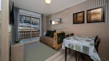 Apartment | Living room