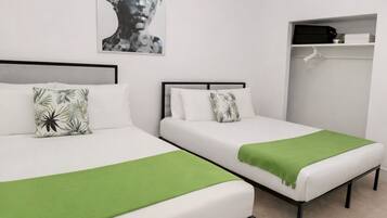 Apartment | Free WiFi, bed sheets