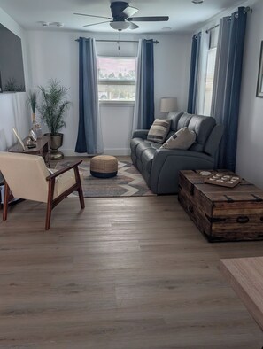 تلفزيون ذكي