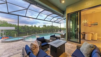 Outdoor pool, a heated pool