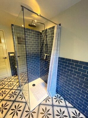 Bathroom - Former servants' quarters transformed into a beautiful holiday home! (Kamperland)