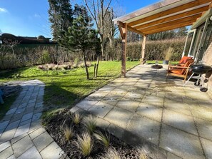 Terrace/patio - Detached bungalow for 4 people with south-facing garden. (Kortgene)