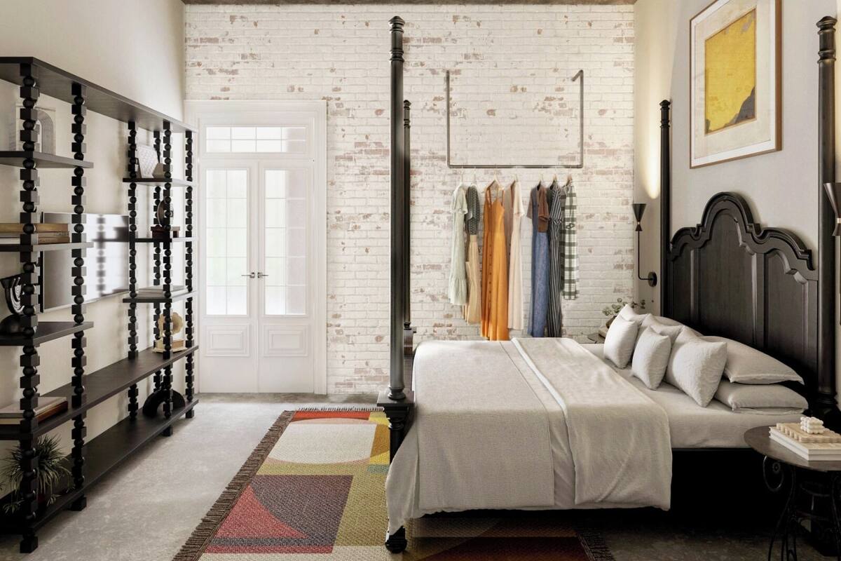 خزنة داخل الغرفة