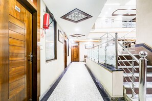 House | Interior - Super Collection O Kampoo Tiraha Road (Gwalior)