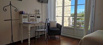 Intimate Room - OSSAU