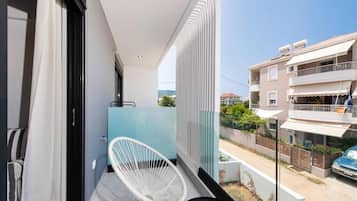 Superior appartement, balkon, uitzicht op stad | Terras