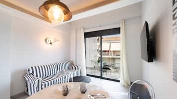 Superior Apartment, Balcony, City View | Living area