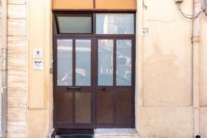 Exterior detail - Casa le Radici by Wonderful Italy (Siracusa)