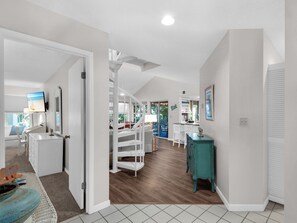Interior - Beautiful 2nd Floor Cottage at Hidden Dunes (Miramar Beach)