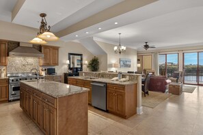 Fridge, microwave, oven, stovetop - Amazing 3rd Floor Condo at Sanctuary by the Sea (Santa Rosa Beach)