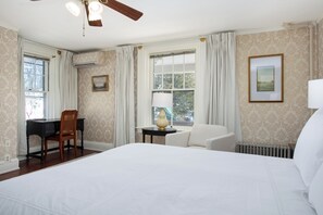 Double Room | Individually decorated, iron/ironing board, free WiFi - The Berkshire Mountain Inn (Great Barrington)