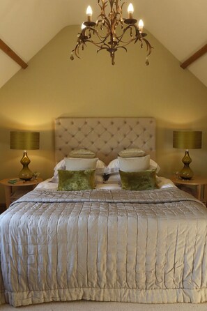 4 室のベ  ッドルーム、アイロン / アイロン台、旅行用ベビーベッド、WiFi