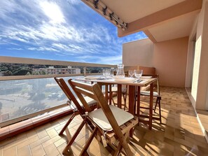 Imagen sin descripción, 4 de 9, botón