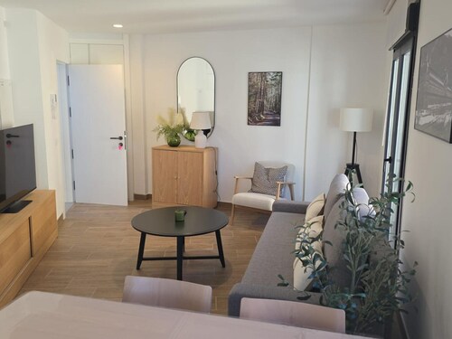 Modern Duplex in the Heart of Jaca for 6 People