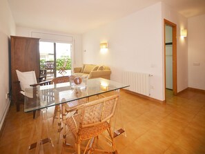 TV - Apartment Terrace and Garden in Platja d'Aro (Platja d'Aro)
